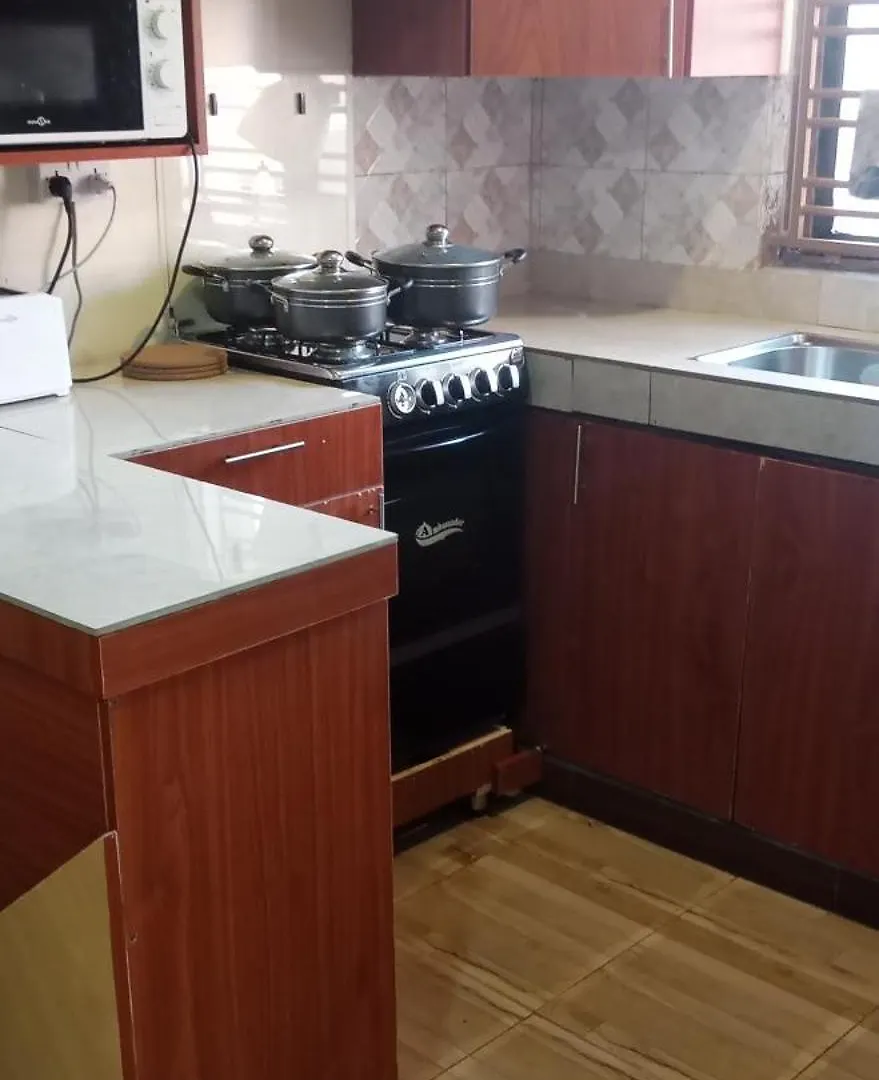 Annaella Cosy Homes Kampala Lägenhet